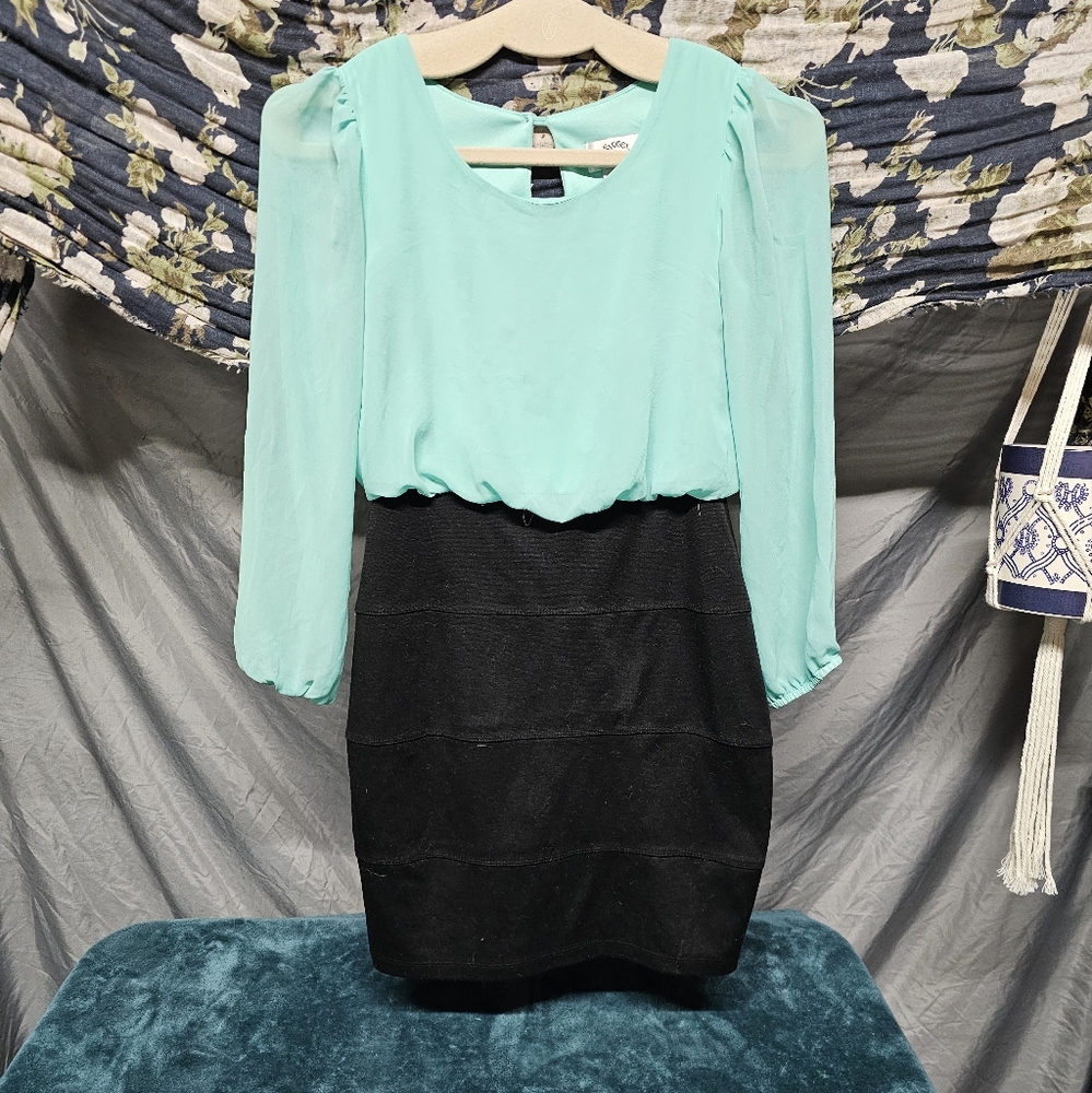 4/$20 Sweet Storm Turquoise & Black Dress with Bandage Skirt